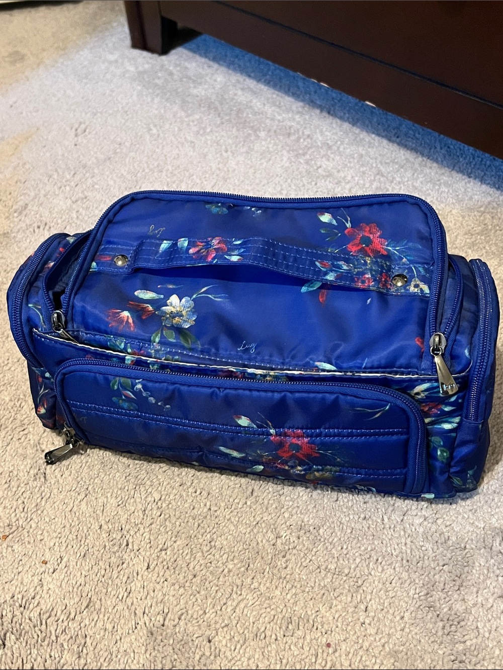Lug Trolley Cosmetic Bag
